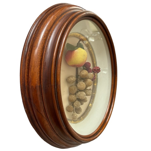 Antique Victorian Oval Mahogany Shadow Box Frame w/Faux Fruit Under Wavy Glass - Picture 8 of 12